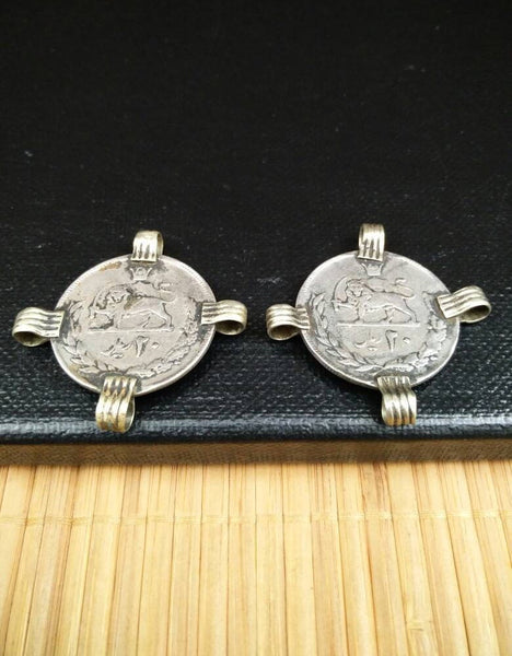 2 Vintage Coin Connectors DIY Costume Jewelry Design Supply Old Antique Coins Connectors Charms Banjara Kuchi Tribal Links Pendants Findings