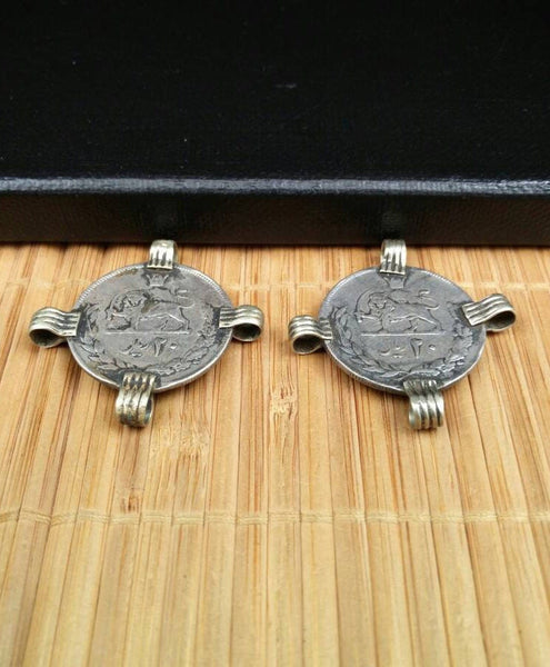 2 Vintage Coin Connectors DIY Costume Jewelry Design Supply Old Antique Coins Connectors Charms Banjara Kuchi Tribal Links Pendants Findings