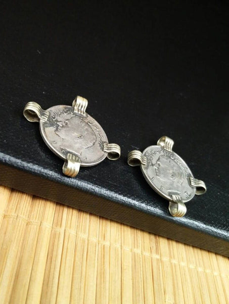 2 Vintage Coin Connectors DIY Costume Jewelry Design Supply Old Antique Coins Connectors Charms Banjara Kuchi Tribal Links Pendants Findings